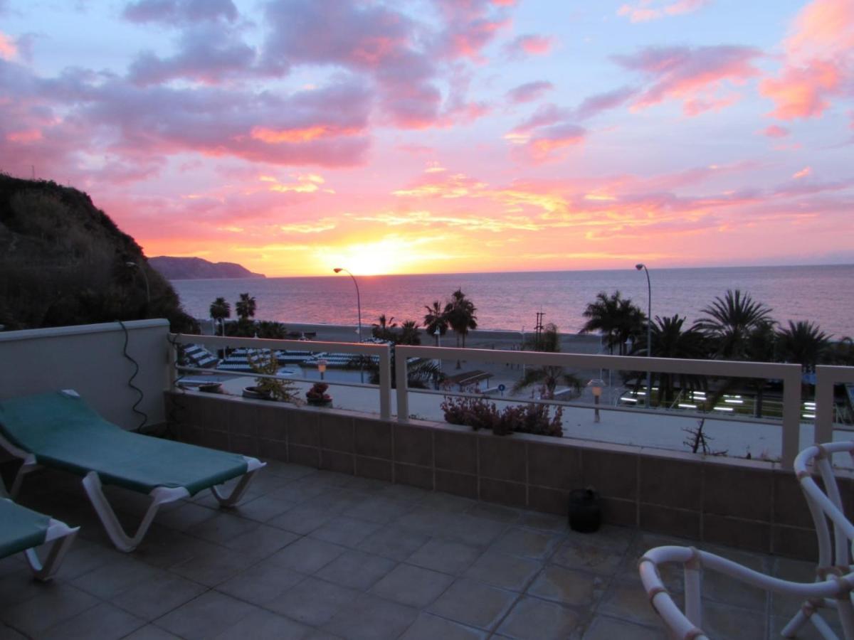 Appartamento Nerja 1ª Linea De Playa De Burriana , Terraza Grande Al Mar Esterno foto